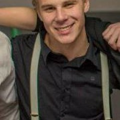 Andreas Nielsen 8