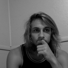 Cliff hjghgjfhgjfhhjklad