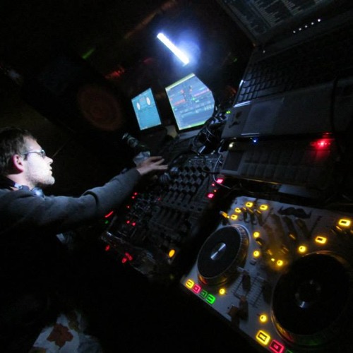 Raekone 1hr long mix for all u dubstep fans out there