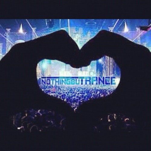 ToneDepth & Soultan Vs Delerium Ft Sarah Mclaghlan - Moments In Silence  (Higher State Edit:Mash)