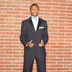 Traye TooSmooth Russell