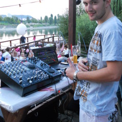 Aaron Bass (Constant)
