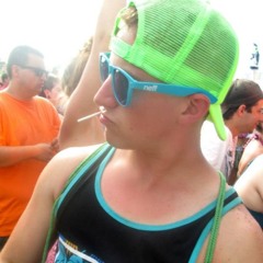 ︻╦╤─ KØØ₮ ─╤╦︻