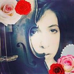 Eszter Couteur-McComb