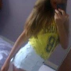 Amelia Jones 9