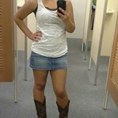 Janellis Larios Bojorquez