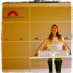 Sabrina Hernández 14