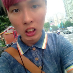 Ryan- Kong Bai He at 台北大學社區