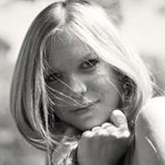 MissAngelica Carrara