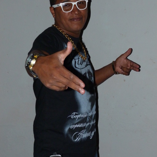 MC CABEÇA  - ADORO  ESSA  VIDA