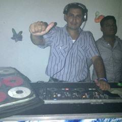 Dj-douglas arvelo