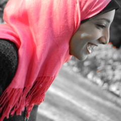 NouRa Faris