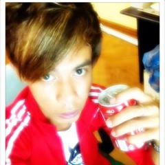 R.zar ni >> ko anar shi say chin(re.singing..lumaw)