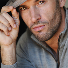 Chris.C.