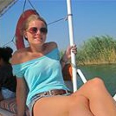 Anne Sophie Valkenburg