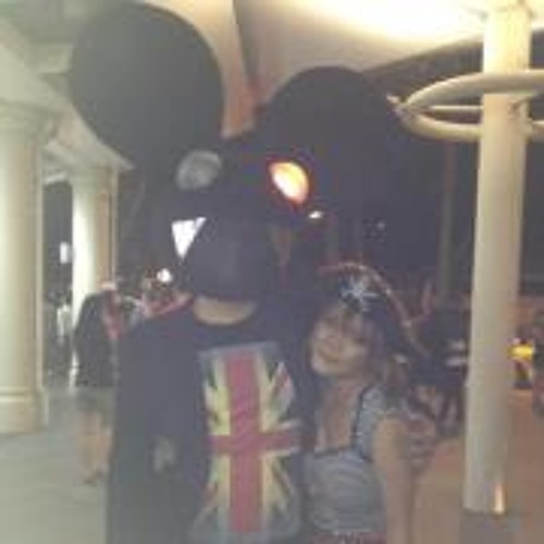 ANSWERS CREATED BY EDMUND LIEW visual data 2