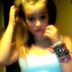 Casey-Jaye Melanie Height