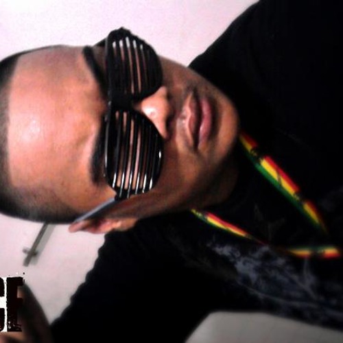 Sharzy Ft OSHEN - Tau'mai (ReMix
