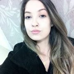 Larissa Siqueira 8