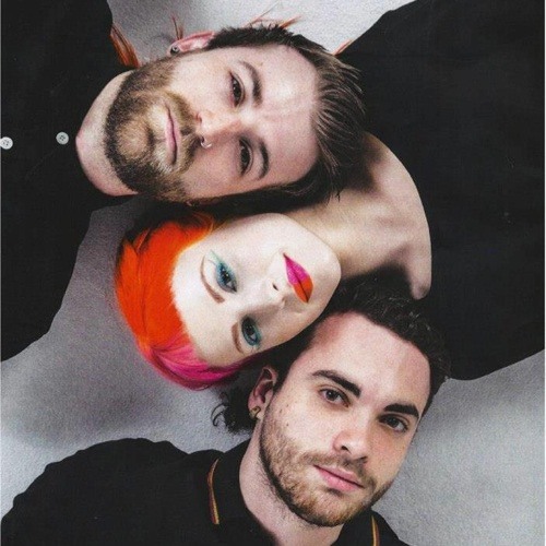 Paramore - Fast In My Car (paramore)