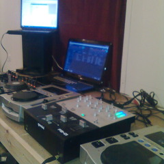 dj shaked (house.tec)