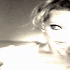 JuliLieb Calling