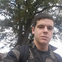 Akz Feat Chris Frinzel