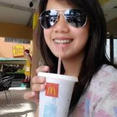 Kristine Villaseñor