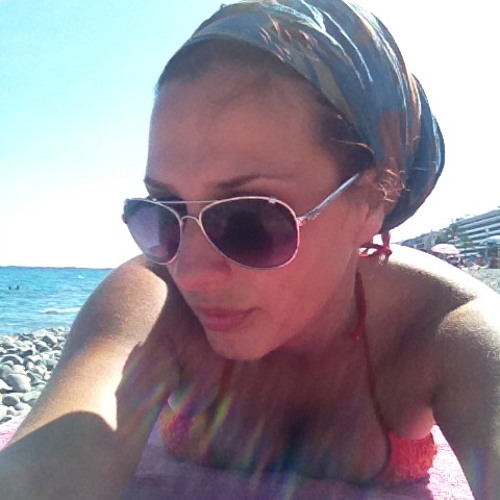 Lena Efendija’s avatar