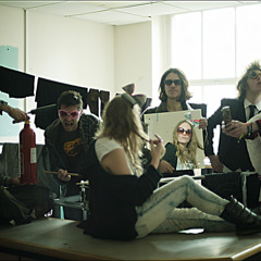 Keep On Wishing (Live)