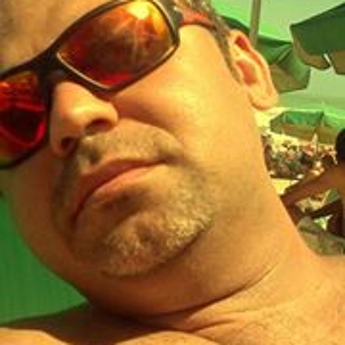 Isaak Freitas Dos Santos’s avatar