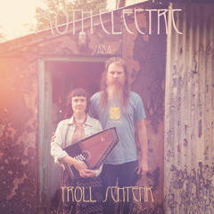 MothElectric&Trollschtenk