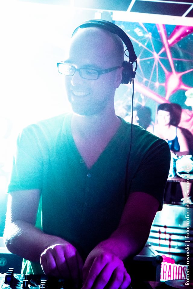 Rocka Partida - Techno Radio