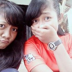 Whiya Sii Raflatahugs