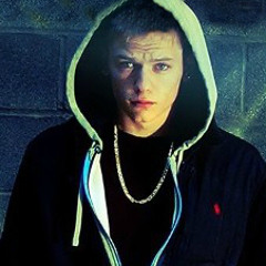 Stef D'Scene (9Lives)