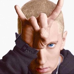 .EMINƎM.