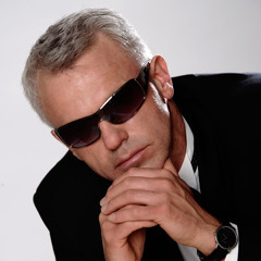 Sven Schneider 22