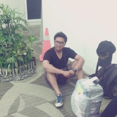 Hussein Flash Tobing