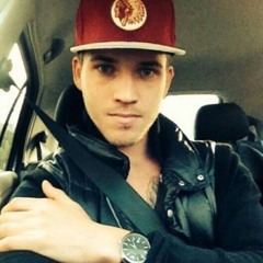 Marko Bü