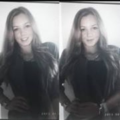 Michelle Da Ferreira 1