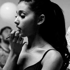 Ariana Grande       **