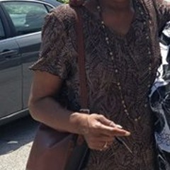 Taysia Breonsmommy Bell