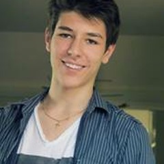 Alex Simon 25