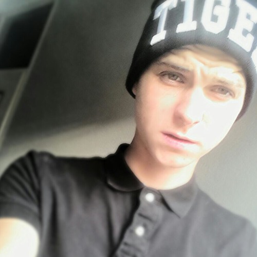 Stream Luuk Janssen 5 music Listen to songs, albums, playlists for