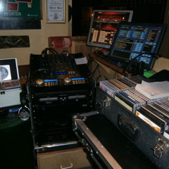 DJ richB