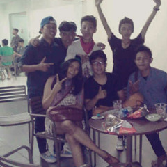 Call Me Maybe & We No Speak Americano