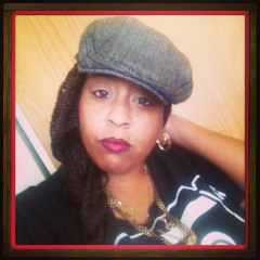 Auntii DeeDee