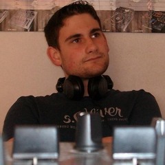 Liam Davey (Official)