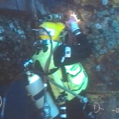 Deep sea dive