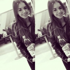 Laura Sophie Burghardt